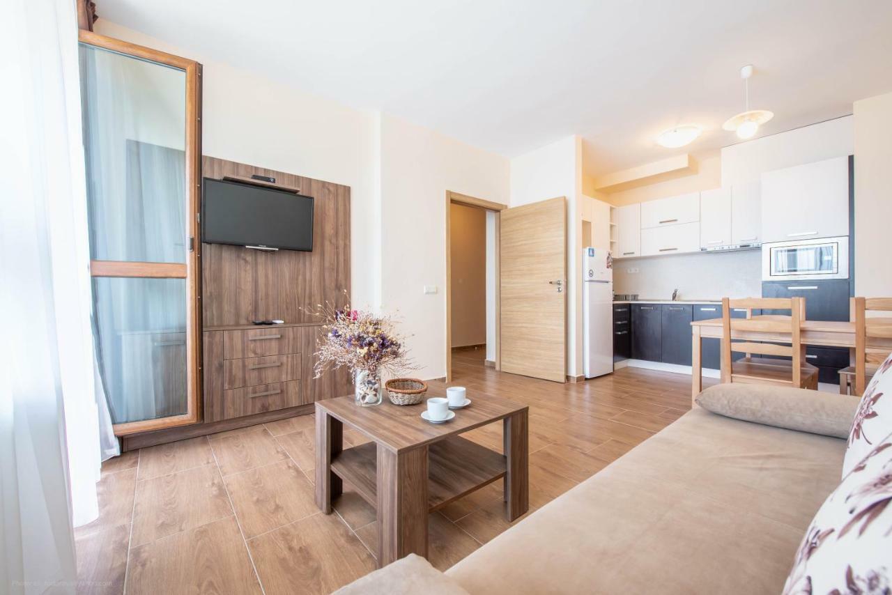 Balchik Sea View Apartments In Princess Residence Ngoại thất bức ảnh