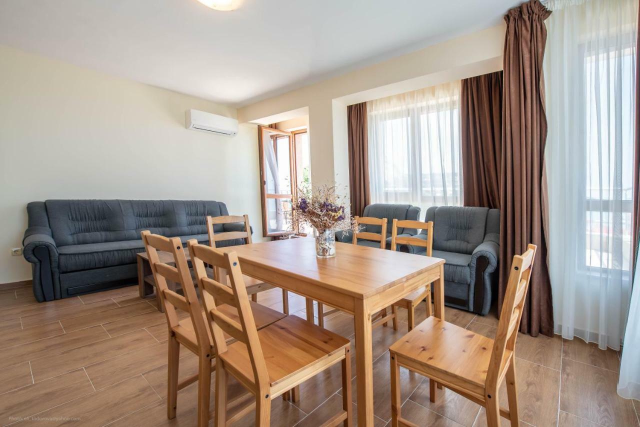 Balchik Sea View Apartments In Princess Residence Ngoại thất bức ảnh